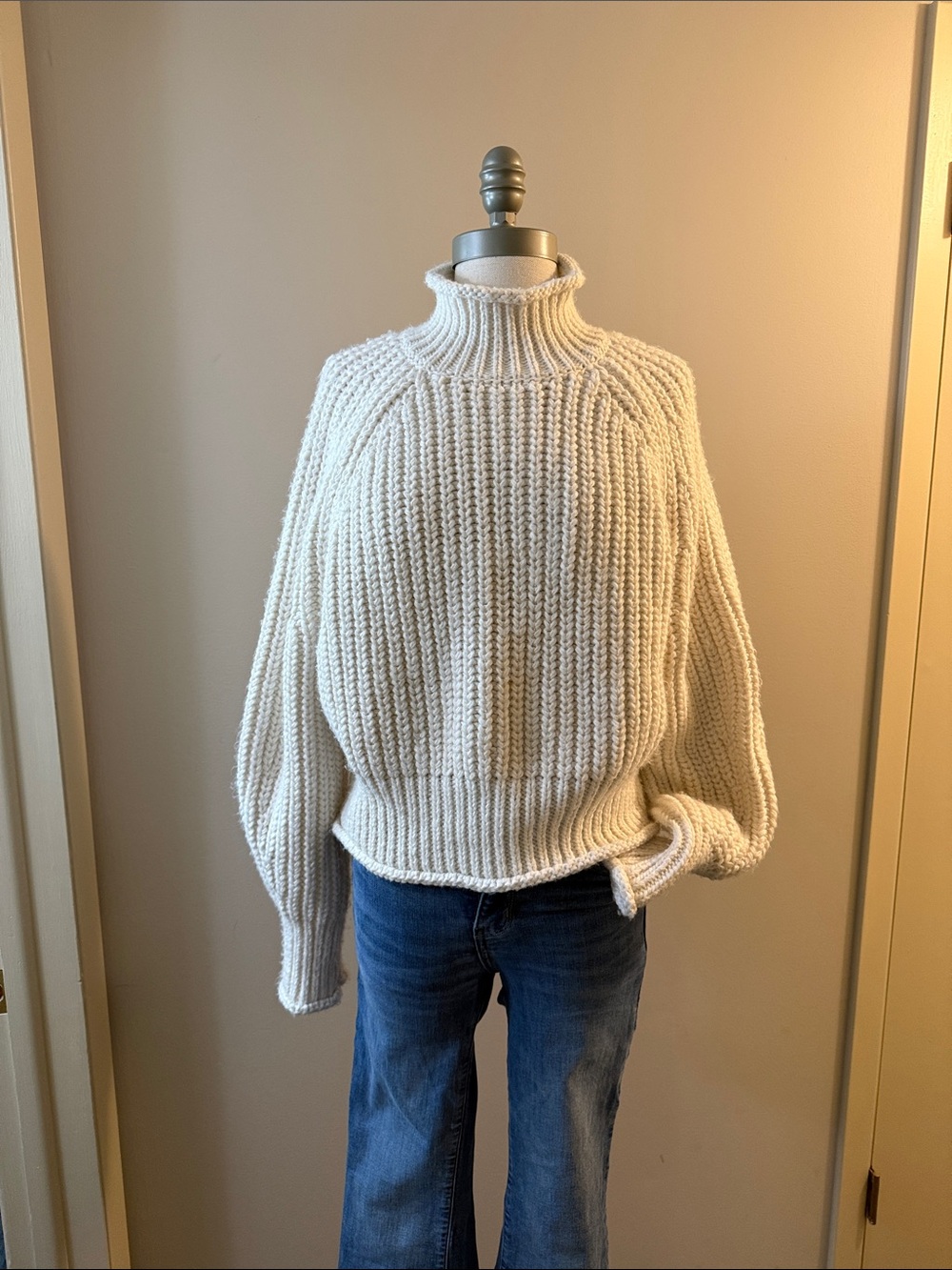 H&M Cream Chunky Ribbed Turtleneck Sweater